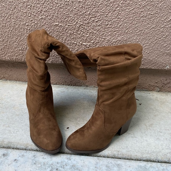 SIZE CLEARANCE-FIRM‼️Maxine Knee High Boots-Camel - Picture 2 of 4